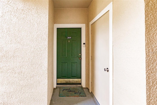 view of entrance to property