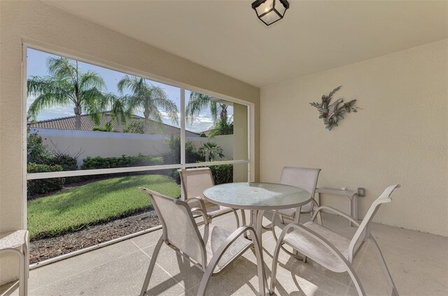 view of sunroom / solarium