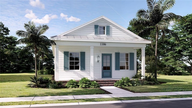 view of front of home with a front lawn