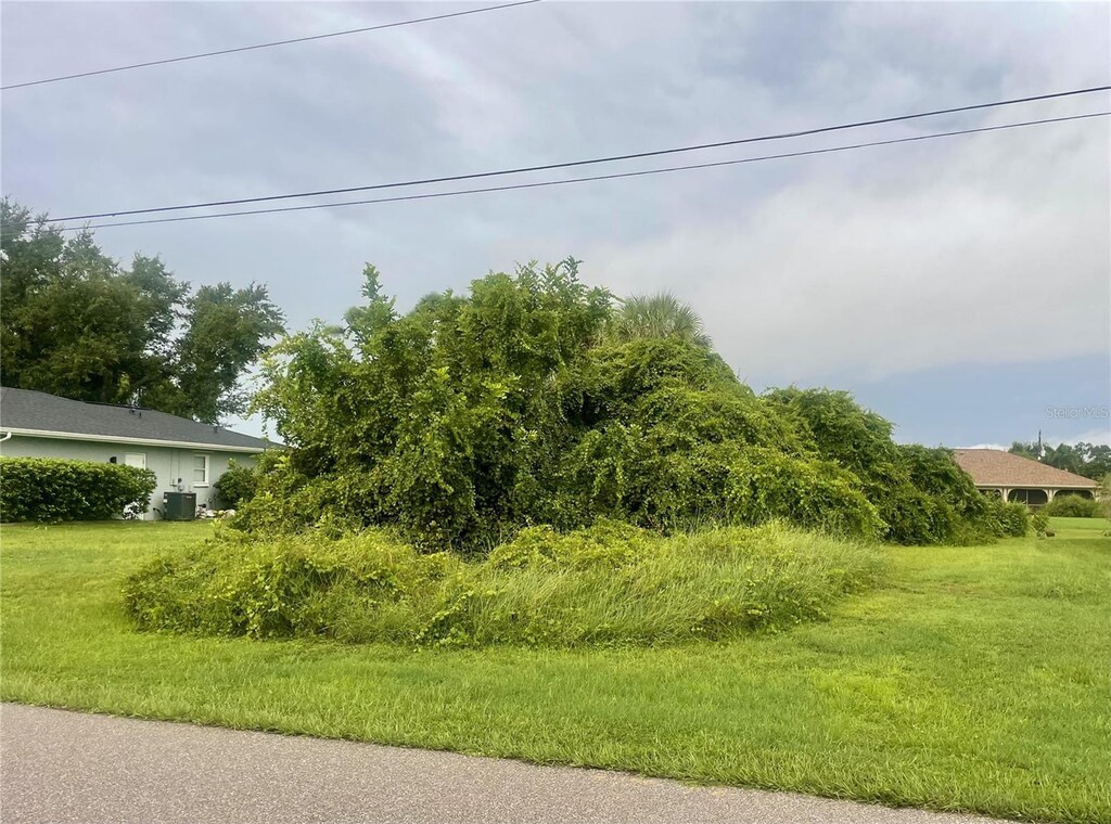 2143 Ulster Ct, Punta Gorda, FL 33983 - photo 2
