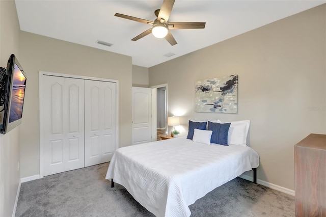 bedroom with light carpet, a closet, and ceiling fan