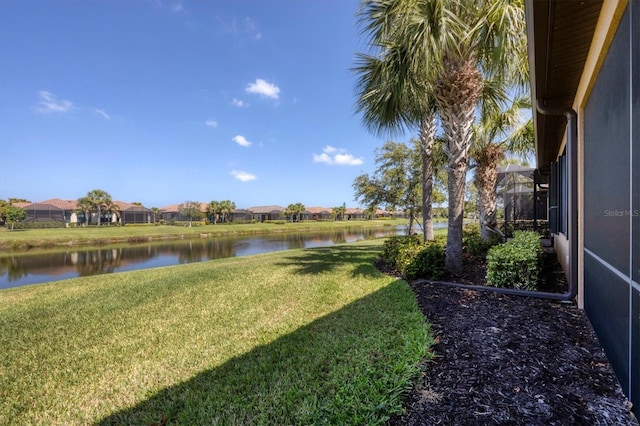 view of yard featuring a water view