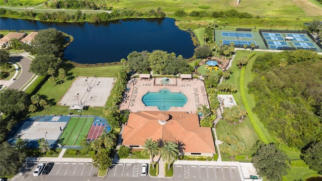 bird's eye view with a water view