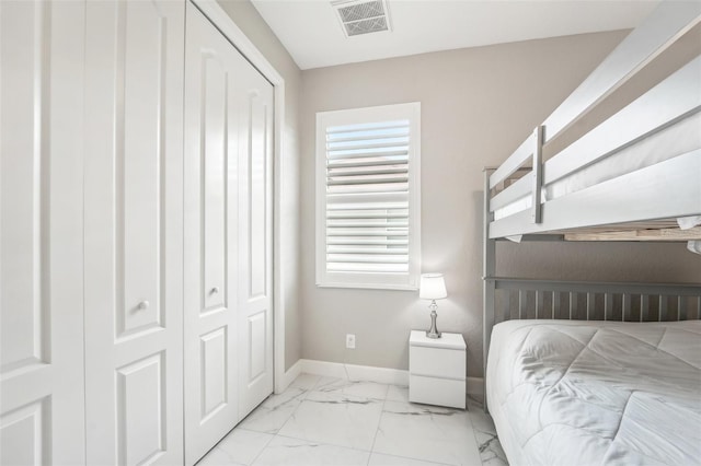 bedroom featuring a closet