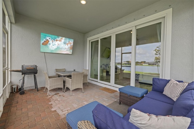 view of patio featuring outdoor lounge area