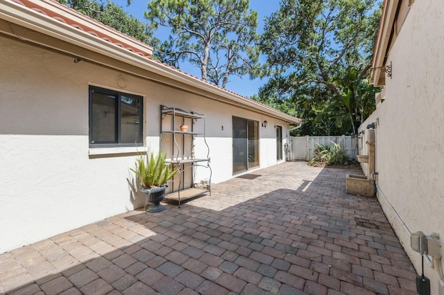 3601 Quail Hollow Ln, Bradenton, FL 34210 - view of patio / terrace featuring fence