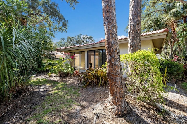 3601 Quail Hollow Ln, Bradenton, FL 34210 - view of yard featuring a sunroom