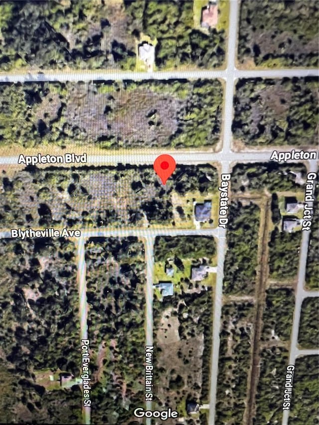 Listing photo 3 for 13337 Appleton Blvd, Port Charlotte FL 33981