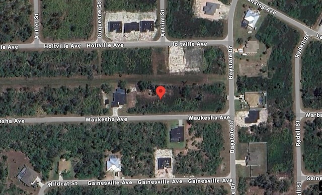 Listing photo 3 for 13328 Waukesha Ave, Port Charlotte FL 33981