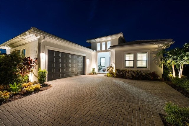 view of front facade with a garage