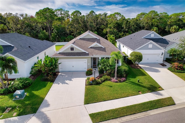 view of front of house featuring a front yard