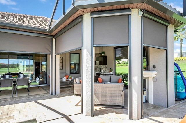 view of patio / terrace featuring an outdoor hangout area