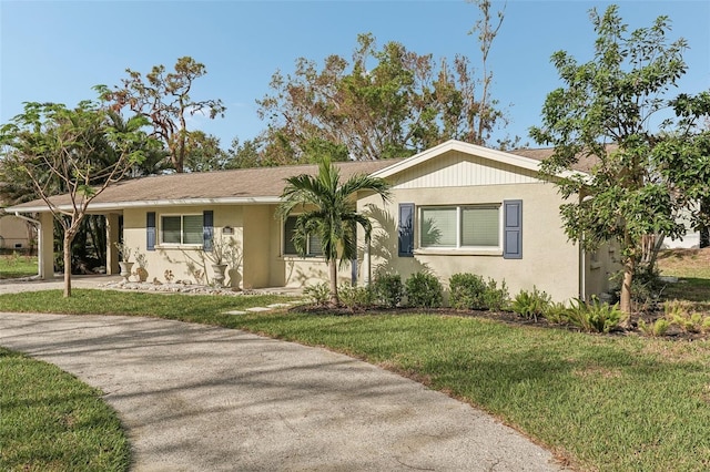 view of front of home with a front yard