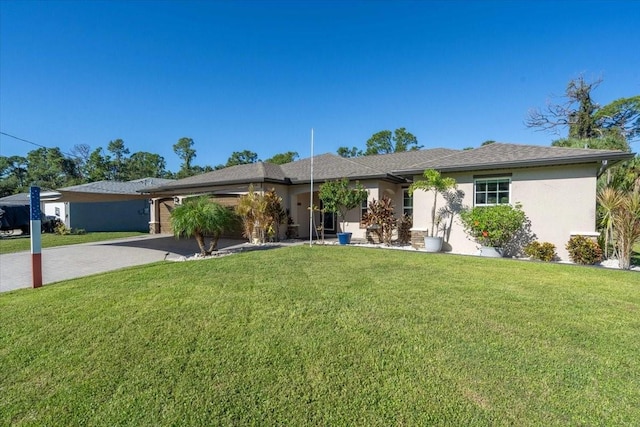 ranch-style home with a front yard