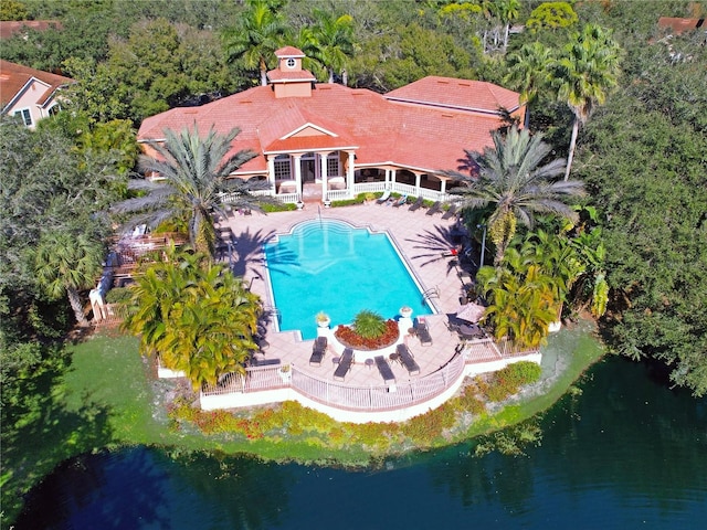 bird's eye view featuring a water view