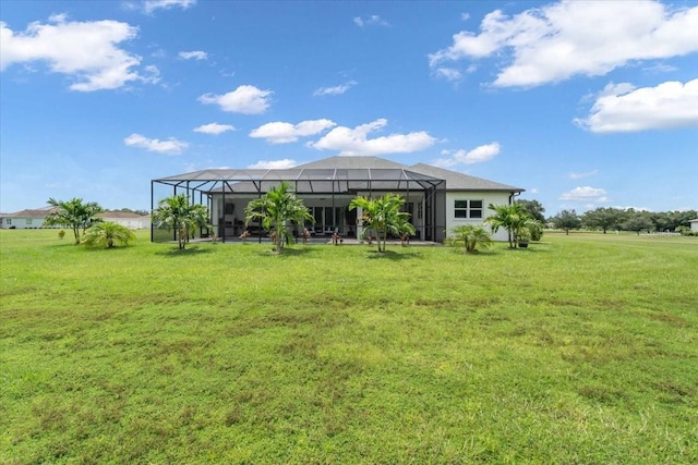 view of yard with a lanai