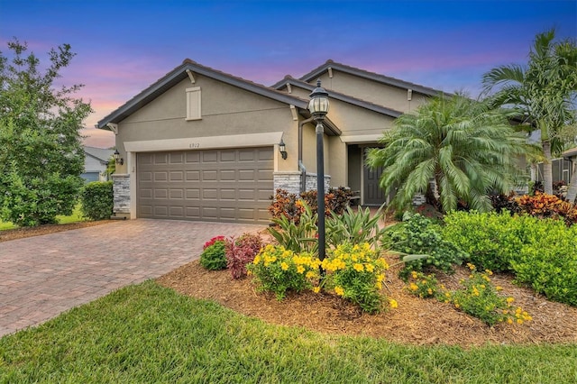 view of front of house featuring a garage