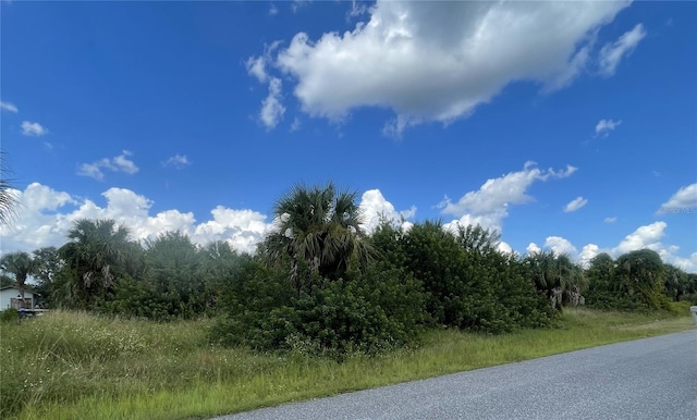 Listing photo 2 for Holster Ave, North Port FL 34287