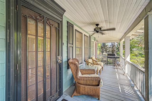 1663 4th St, Sarasota, FL 34236 - sunroom / solarium featuring ceiling fan