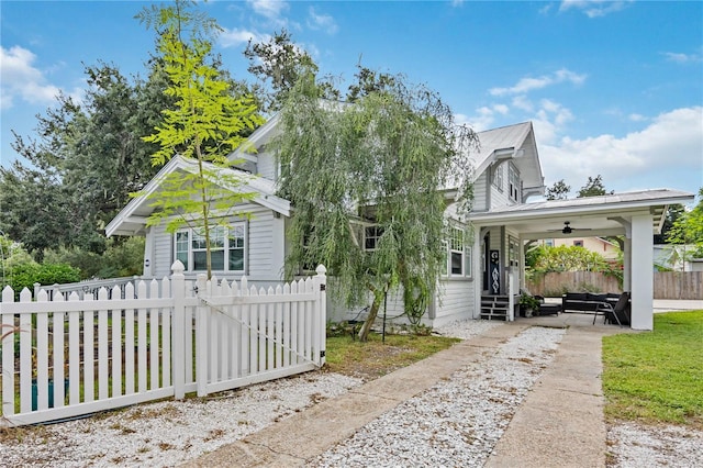 view of front of house