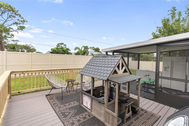 view of wooden deck