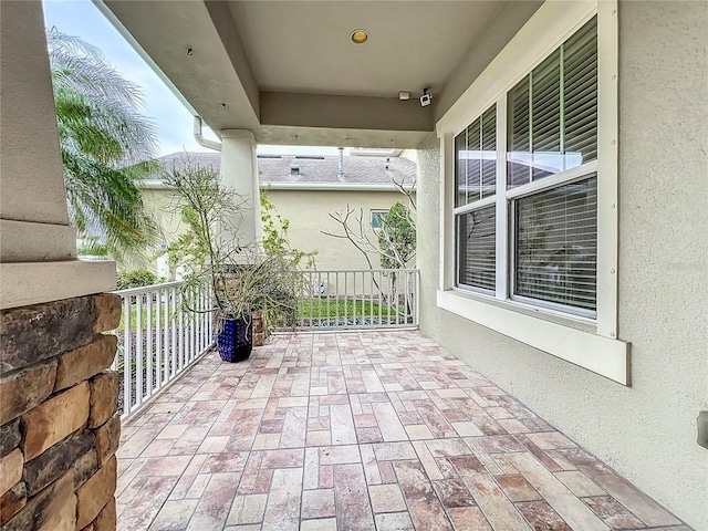 view of patio / terrace with covered porch