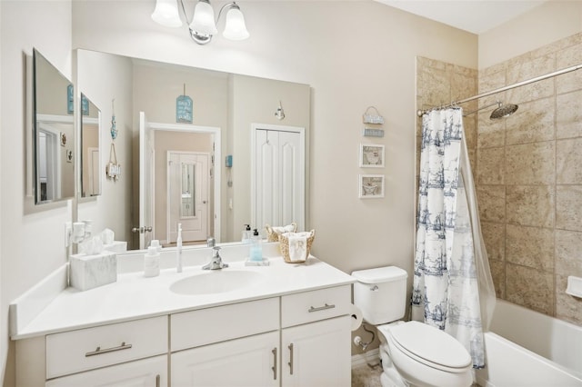 full bathroom featuring shower / bath combination with curtain, vanity, and toilet