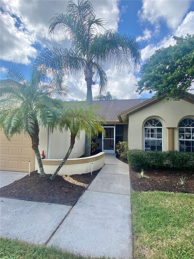 view of front of home featuring a garage