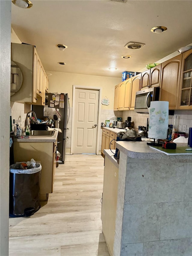 361 Porpoise Rd, Venice, FL 34293 - photo 4