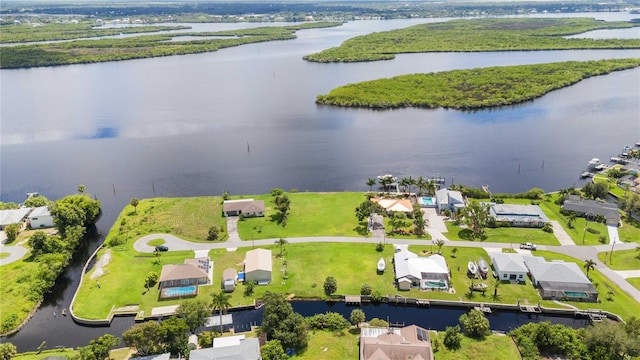 Listing photo 3 for 3328 Peace River Dr, Punta Gorda FL 33983