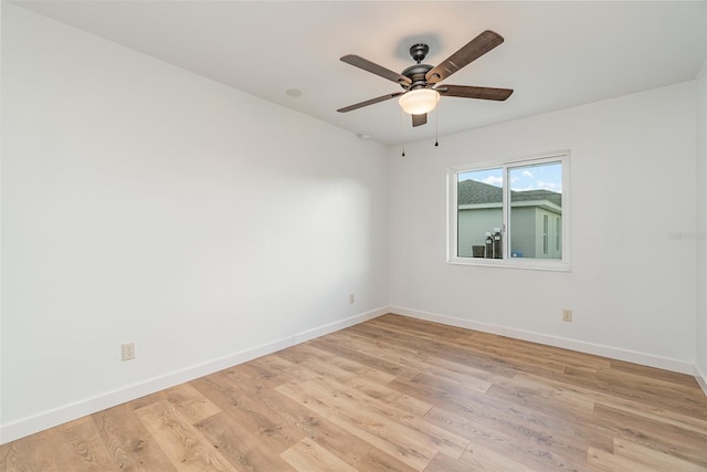 unfurnished room with light hardwood / wood-style floors and ceiling fan