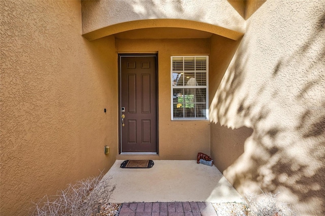 view of property entrance