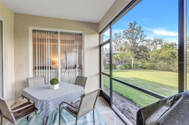 view of sunroom / solarium