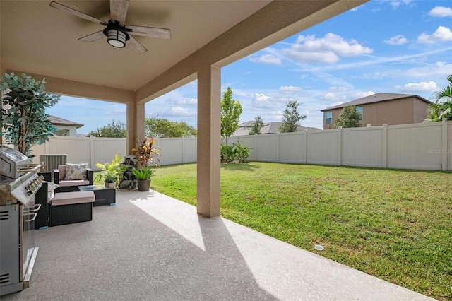 view of patio / terrace with ceiling fan