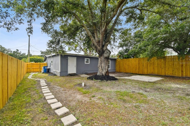 3419 19th St E, Bradenton, FL 34208 - view of yard featuring a fenced backyard