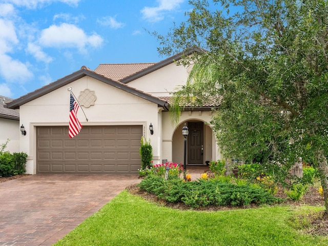 7572 Viola Loop, Lakewood Ranch, FL 34202 - photo 38