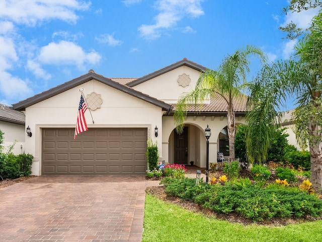 7572 Viola Loop, Lakewood Ranch, FL 34202 - photo 1