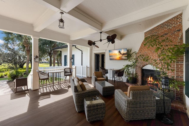 view of patio with covered porch and ceiling fan