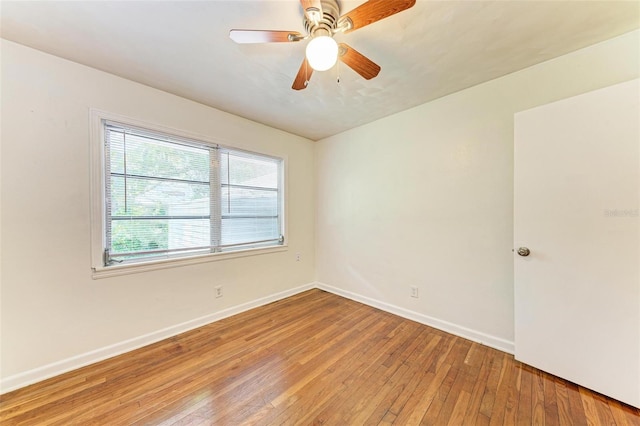 unfurnished room with light hardwood / wood-style floors and ceiling fan