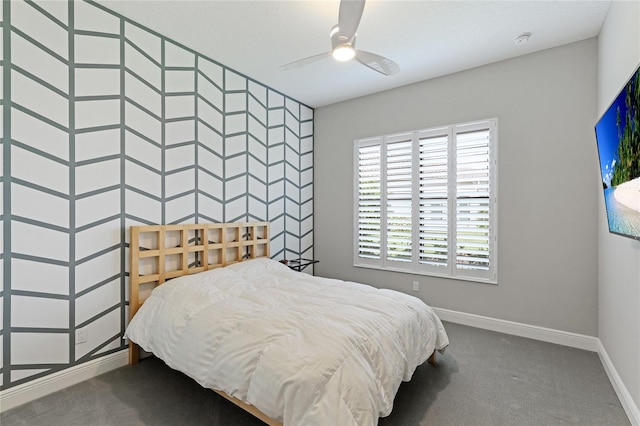 bedroom featuring carpet floors and ceiling fan