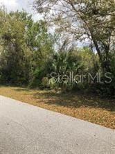 Listing photo 3 for 6368 Brookridge St, Englewood FL 34224