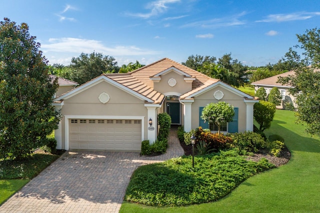 Listing photo 3 for 14404 Stirling Dr, Lakewood Ranch FL 34202