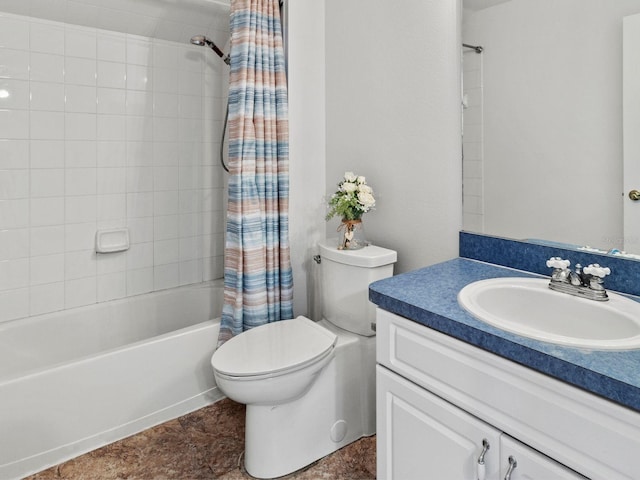 7209 49th Pl E, Palmetto, FL 34221 - full bath with vanity, shower / bathtub combination with curtain, and toilet