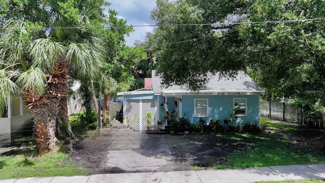 1569 7th St, Sarasota, FL 34236 - photo 5