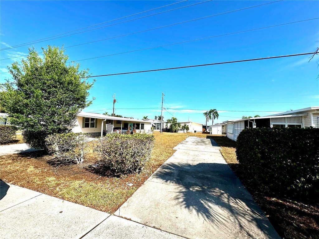 3108 10th St W, Palmetto, FL 34221 - photo 1