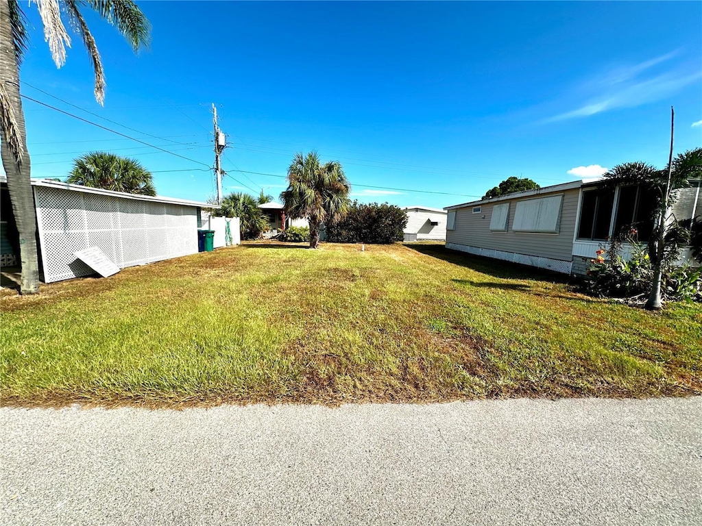 23 Flores Dr, Palmetto, FL 34221 - photo 1