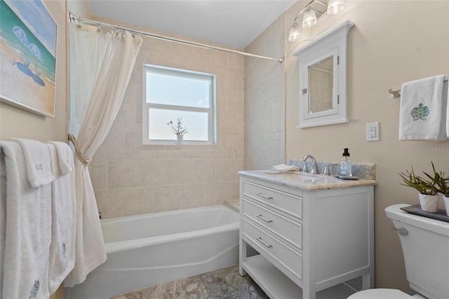 full bathroom featuring vanity, toilet, and shower / tub combo with curtain