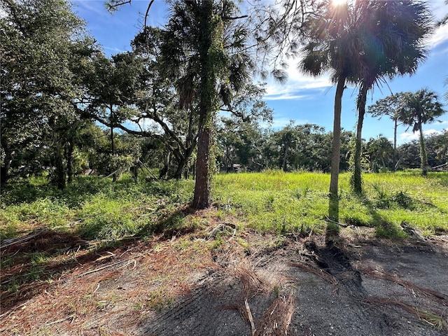 Listing photo 3 for 1179 Mill Creek Rd, Bradenton FL 34212