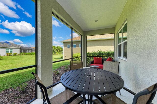 view of sunroom / solarium