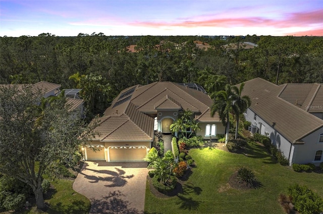 view of aerial view at dusk